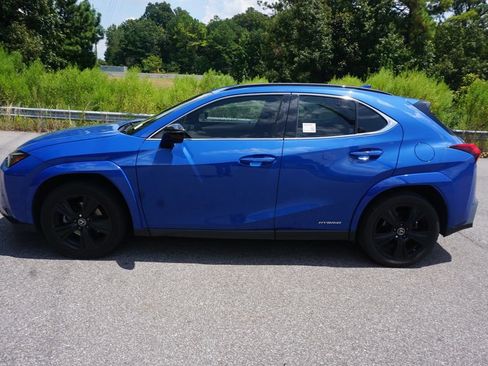 Used 2021 Lexus UX 250h w/ Premium Package AWD/4WD image 18