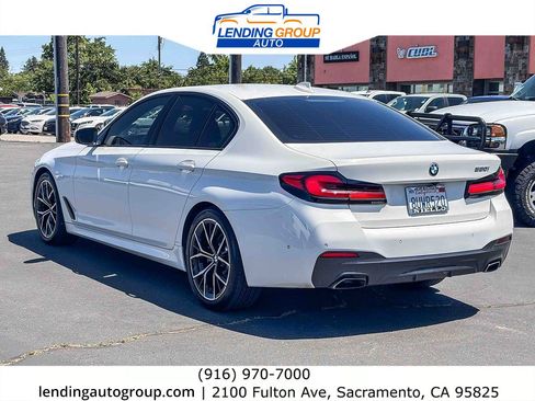 Used 2021 BMW 530i w/ M Sport Package RWD image 2