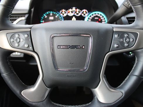 Used 2017 GMC Yukon Denali w/ Open Road Package image 17