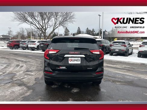 Used 2024 GMC Terrain SLE image 6