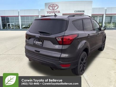 Used 2019 Ford Escape SE image 31