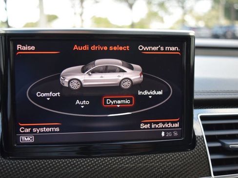Used 2015 Audi S8 image 60