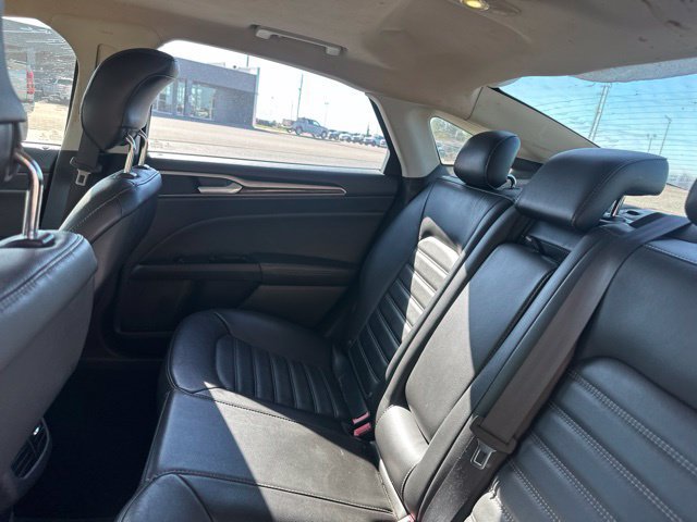 Used 2013 Ford Fusion SE FWD image 14
