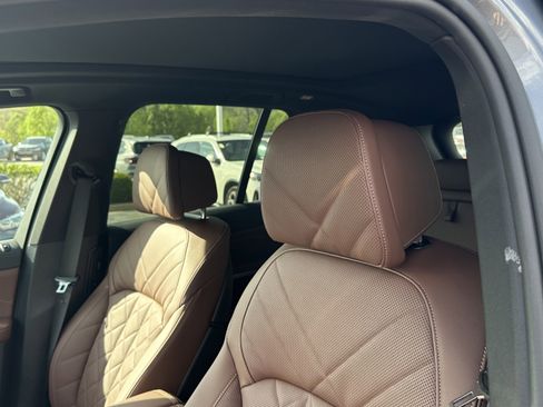 Used 2026 BMW X5 xDrive40i image 18