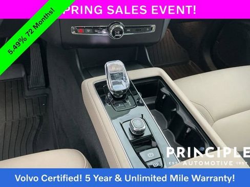 Certified 2025 Volvo XC90 T8 Plus w/ Protection Package Premier image 20