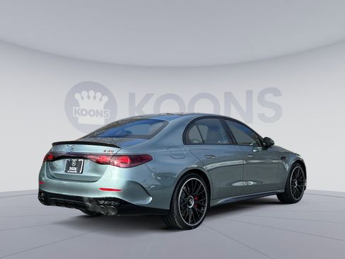 New 2026 Mercedes-Benz E 53 AMG e 4MATIC Sedan image 5