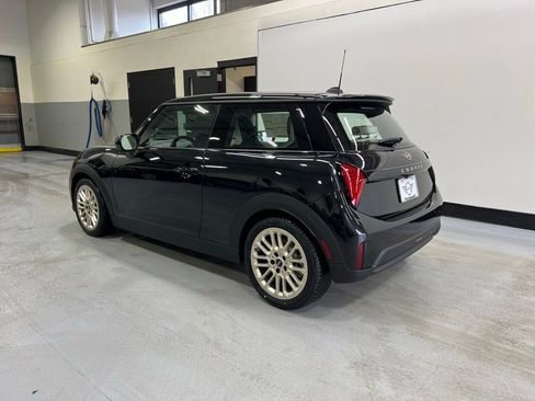 Certified 2025 MINI Cooper S image 3