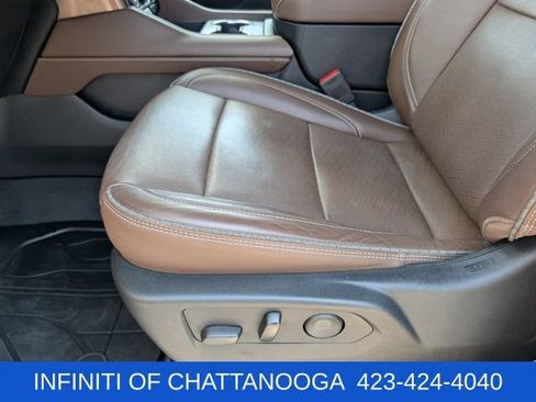 Used 2024 Chevrolet Suburban High Country w/ Advanced Technology Package AWD/4WD image 20
