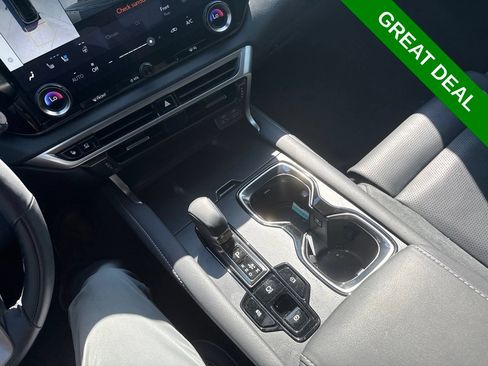Used 2024 Lexus RX 350 FWD w/ Convenience Package image 30