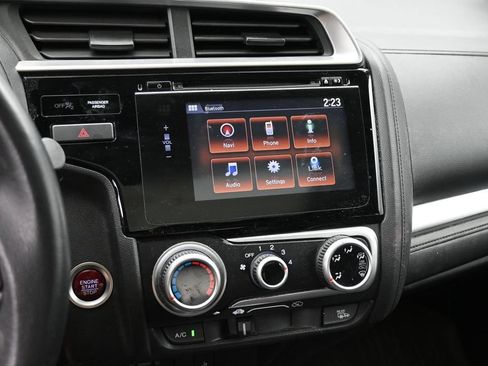 Used 2015 Honda Fit image 12