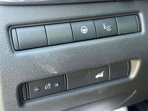 Used 2023 Nissan Rogue Platinum w/ Platinum Premium Package image 27