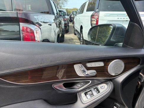 Used 2016 Mercedes-Benz GLC 300 4MATIC image 18