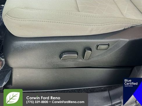 Used 2025 Nissan Frontier SV AWD/4WD image 20