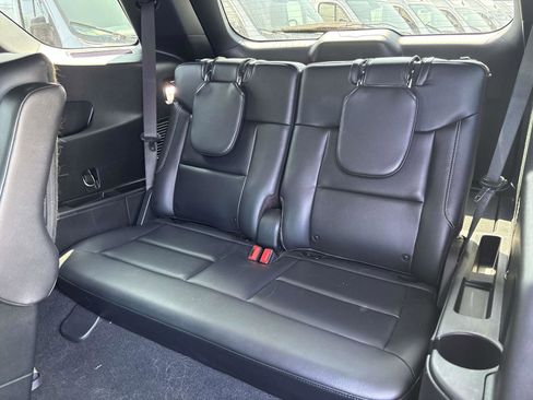 Used 2020 Ford Explorer ST w/ Premium Technology Package image 12