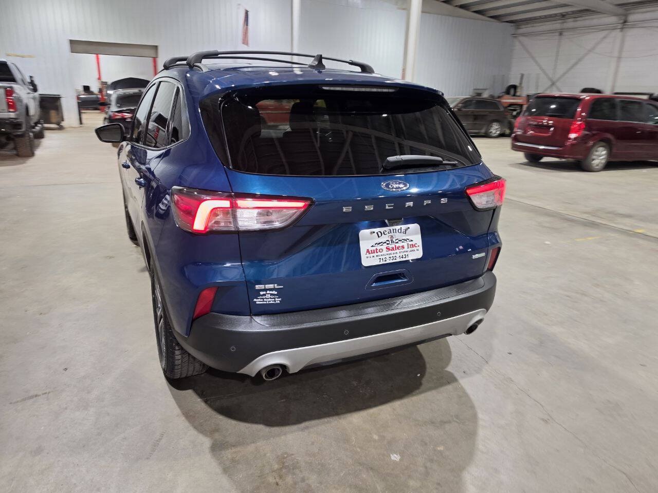 Used 2020 Ford Escape SEL FWD image 9