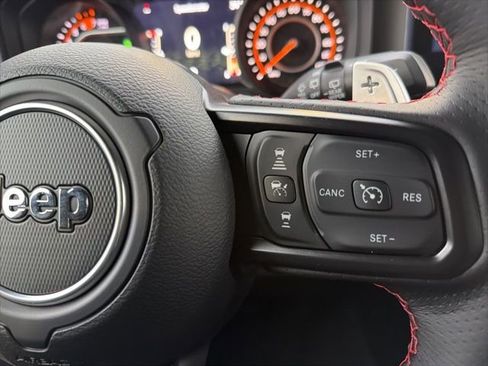 New 2026 Jeep Wrangler Unlimited Rubicon 392 image 25