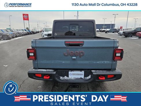 New 2026 Jeep Gladiator Rubicon w/ Steel Bumper Group image 6