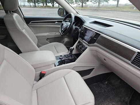 Used 2018 Volkswagen Atlas SEL image 10