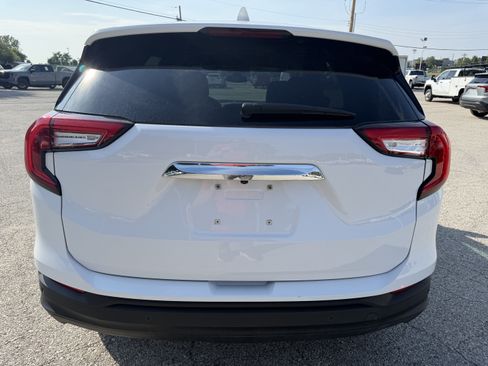 Used 2023 GMC Terrain SLE FWD image 6