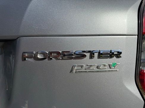 Used 2014 Subaru Forester 2.5i Limited image 26