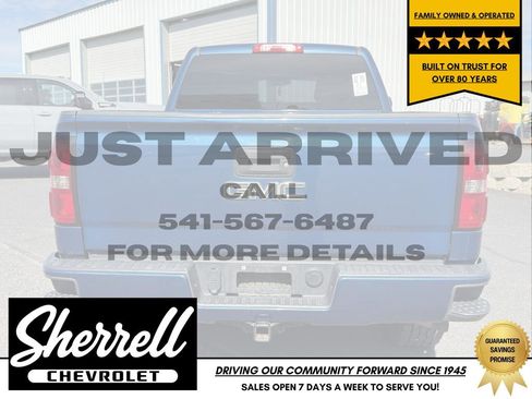 Used 2017 GMC Sierra 1500 SLE w/ SLE Value Package image 4