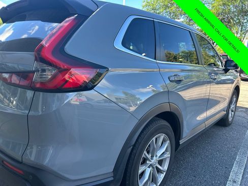 Used 2025 Honda CR-V EX-L image 6