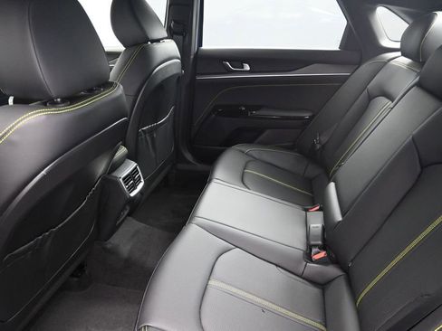 New 2026 Kia K5 GT FWD image 16