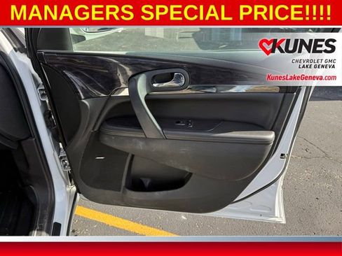Used 2017 Buick Enclave Leather w/ Enclave Tuscan Edition image 21