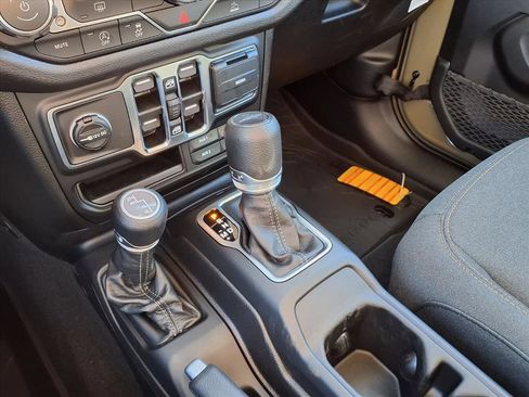 New 2026 Jeep Gladiator Sport AWD/4WD image 15