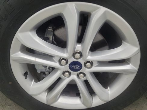 Used 2019 Ford Edge SEL w/ Equipment Group 201A FWD image 31