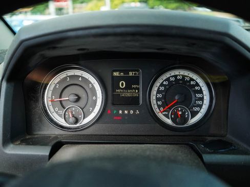 Used 2015 RAM 1500 Classic SLT RWD image 25