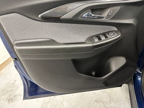 Used 2023 Chevrolet TrailBlazer LT image 10