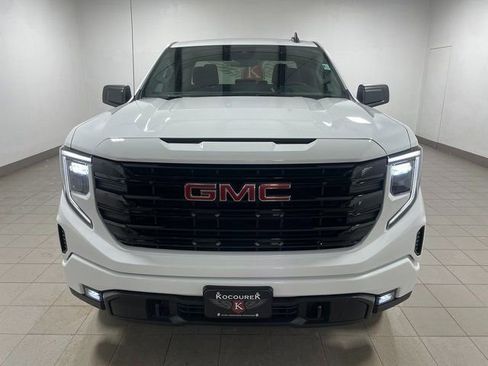 Used 2023 GMC Sierra 1500 Elevation AWD/4WD image 2