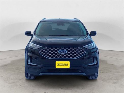 Used 2024 Ford Edge SEL w/ Convenience Package image 8