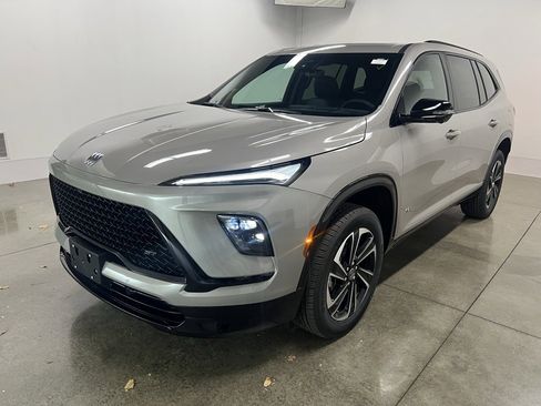 New 2026 Buick Enclave Sport Touring image 7