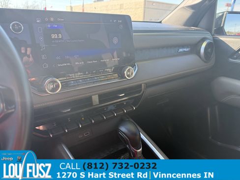 Used 2023 Chevrolet Colorado ZR2 image 23