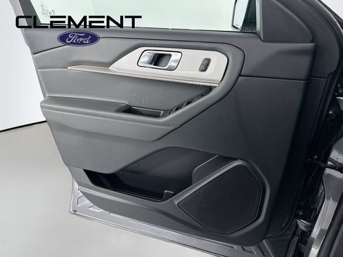 New 2026 Ford Explorer Active AWD/4WD image 24