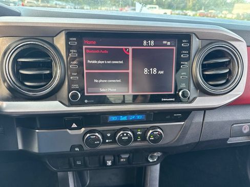 Used 2021 Toyota Tacoma SR5 RWD image 13