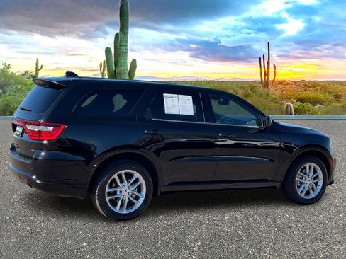 Used 2023 Dodge Durango GT image 7