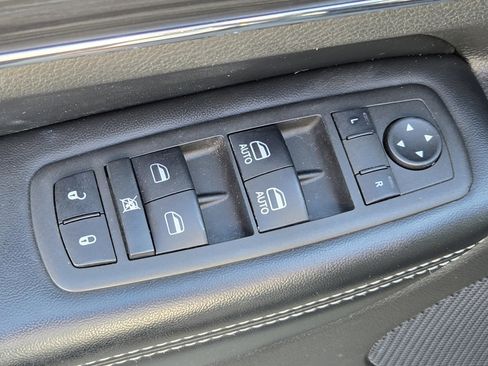 Used 2021 Jeep Grand Cherokee Limited w/ Quick Order Package 2GK 80th image 15