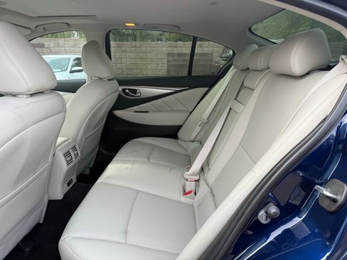 Used 2023 INFINITI Q50 Luxe w/ Cargo Package image 9