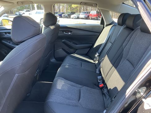 Used 2025 Honda Accord SE image 33