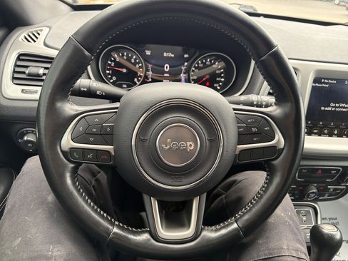 Used 2021 Jeep Compass Latitude AWD/4WD image 21