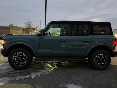 Used 2023 Ford Bronco Outer Banks image 10