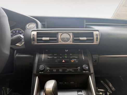 Used 2014 Lexus IS 250 HEATED AND VENTILATED SEATS, S image 10