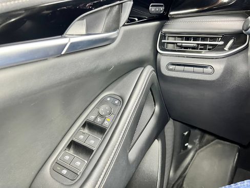 Used 2025 INFINITI QX60 Pure w/ Cargo Package AWD/4WD image 26