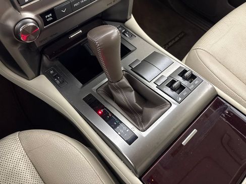 Used 2016 Lexus GX 460 w/ Premium Package AWD/4WD image 29