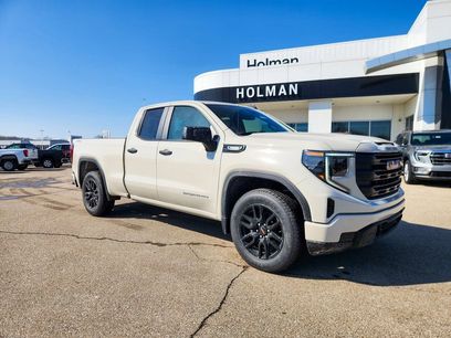 New 2026 GMC Sierra 1500 Pro w/ Graphite Edition