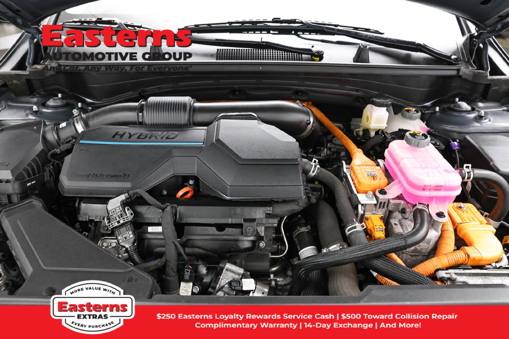 Used 2023 Kia Sportage LX AWD/4WD image 8