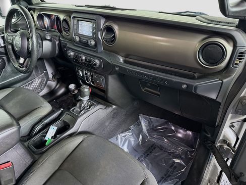 Used 2019 Jeep Wrangler Unlimited Sport S image 30